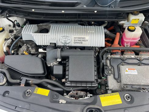 Used 2010 Toyota Prius Three image 22