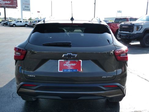 Certified 2024 Chevrolet Trax ACTIV w/ Driver Confidence Package image 6