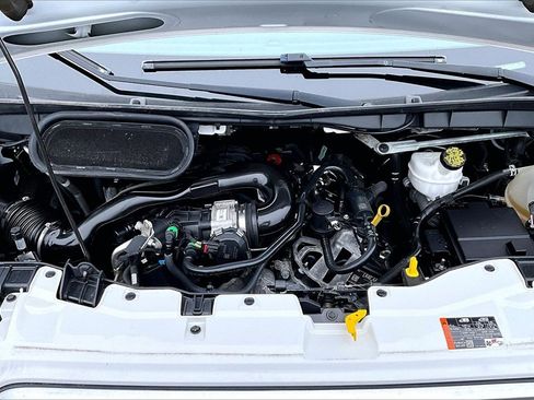 Used 2021 Ford Transit 350 XLT image 27