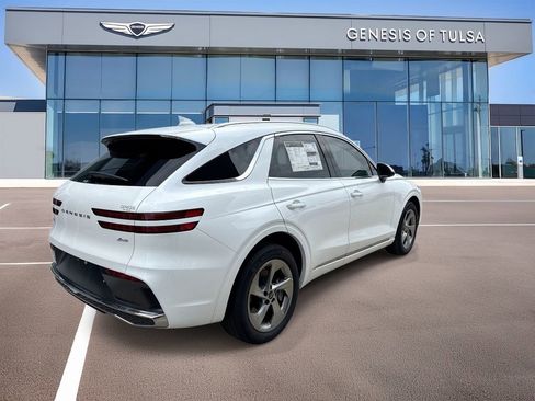Used 2026 Genesis GV70 2.5T AWD/4WD image 8