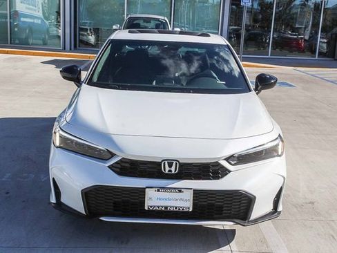 Used 2026 Honda Civic Sport Touring image 2