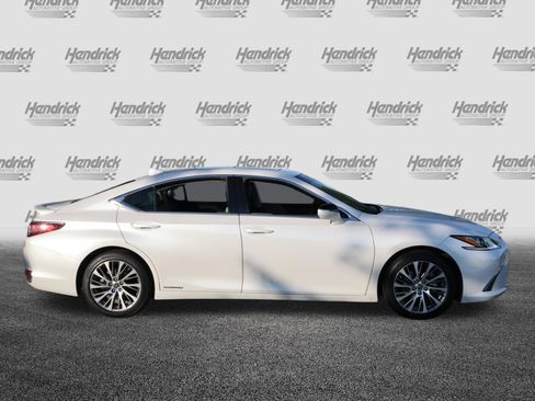 Used 2020 Lexus ES 300h w/ Premium Package FWD image 10