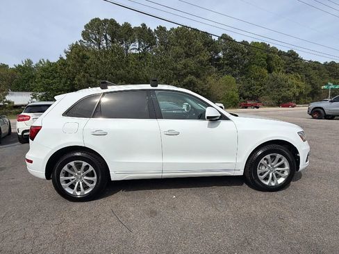 Used 2016 Audi Q5 2.0T Premium image 2