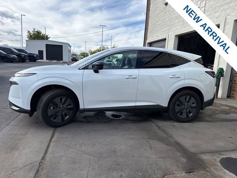 Used 2025 Nissan Murano SL AWD/4WD image 4