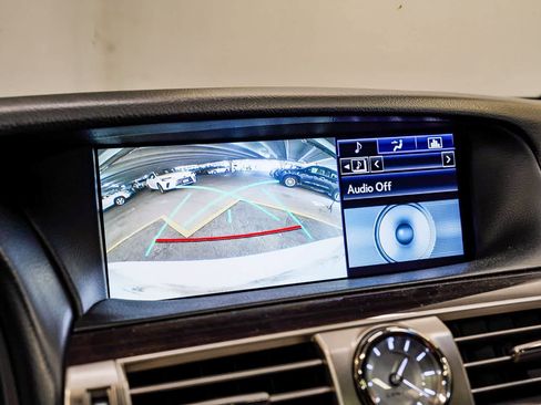 Used 2015 Lexus LS 460 RWD image 26