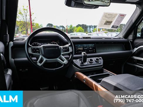 Used 2022 Land Rover Defender 110 X-Dynamic SE AWD/4WD image 27