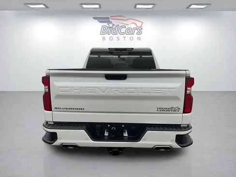 Used 2023 Chevrolet Silverado 1500 High Country w/ High Country Premium Package image 5