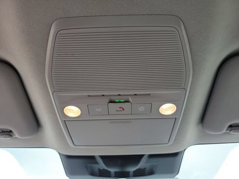 Used 2026 Nissan Sentra SR w/ Floor Mat Package FWD image 33