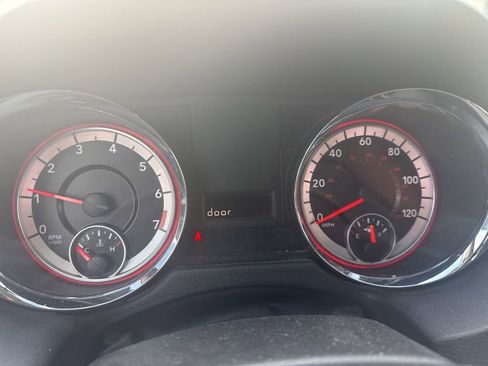 Used 2017 Dodge Grand Caravan SE w/ Power Window Group FWD image 10