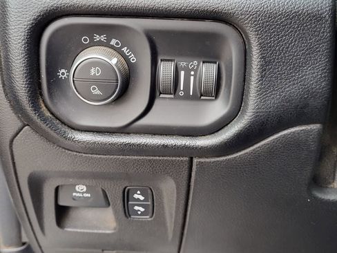 Used 2019 RAM 1500 Rebel w/ Rebel Level 2 Equipment Group AWD/4WD image 19