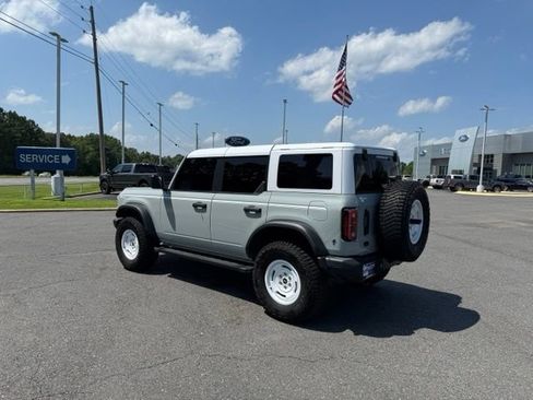 Used 2024 Ford Bronco Heritage Edition AWD/4WD image 4