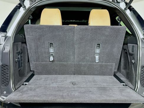 Used 2023 Land Rover Discovery HSE R-Dynamic image 26