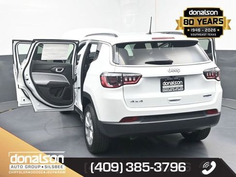 New 2026 Jeep Compass Latitude image 24