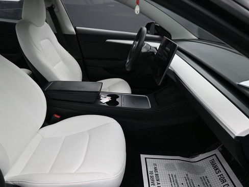 Used 2023 Tesla Model 3 Standard Range image 35