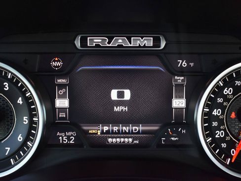 Used 2020 RAM 1500 Big Horn AWD/4WD image 8