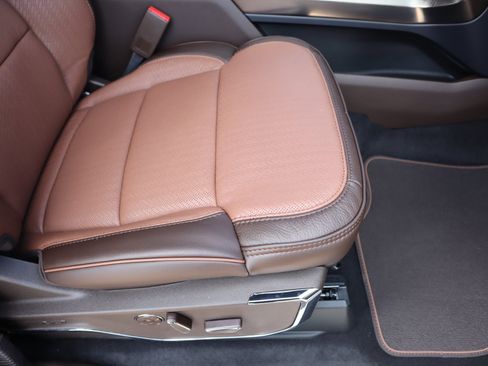 New 2025 Ford F150 King Ranch w/ FX4 Off-Road Package image 15