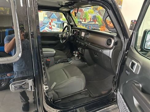 Used 2020 Jeep Wrangler Unlimited Sport S image 50