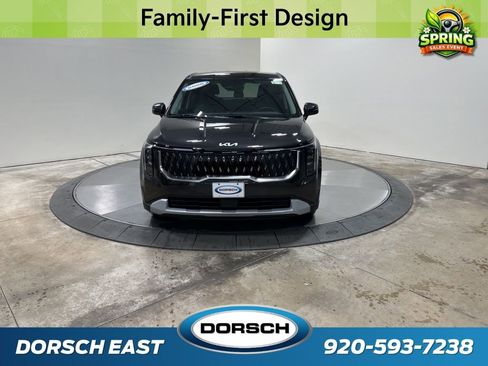 New 2026 Kia Carnival image 2