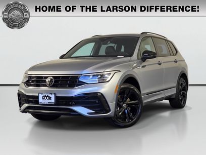 Used 2024 Volkswagen Tiguan SE R-Line