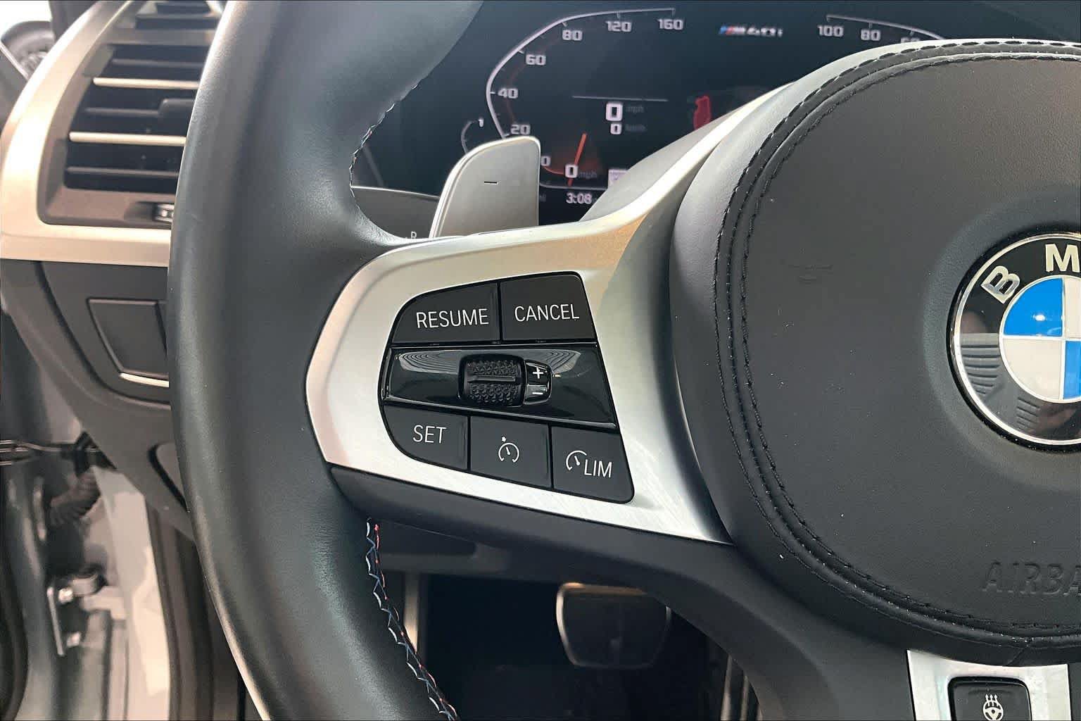 Used 2025 BMW X4 M40i w/ Premium Package AWD/4WD image 16