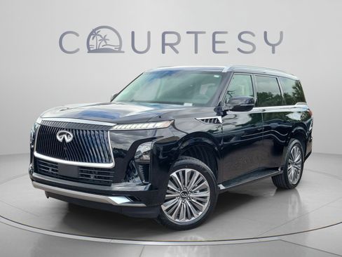 Used 2026 INFINITI QX80 Luxe w/ Cargo Package AWD/4WD image 2