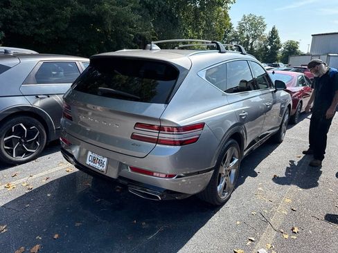 Used 2022 Genesis GV80 2.5T w/ Prestige Package 04 AWD/4WD image 3