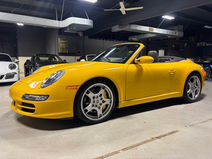 Used 2006 Porsche 911 Carrera S RWD image 2