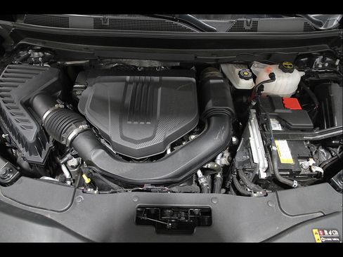 Certified 2024 Chevrolet Traverse LT AWD/4WD image 21