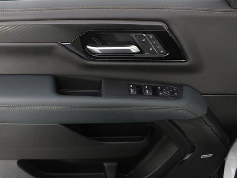 New 2026 GMC Yukon XL AT4 w/ AT4 Premium Plus Package image 17