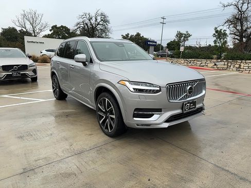 Used 2025 Volvo XC90 B6 Plus w/ Protection Package Premier image 6