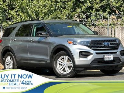 Used 2024 Ford Explorer XLT