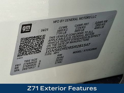 Used 2025 Chevrolet Suburban Z71 AWD/4WD image 30