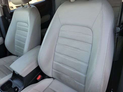 Used 2025 Honda CR-V EX-L image 7