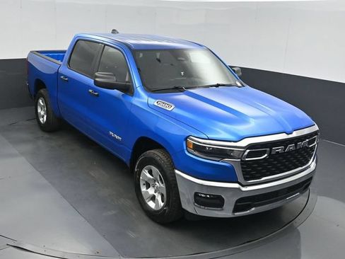 New 2026 RAM 1500 4x4 Crew Cab image 37