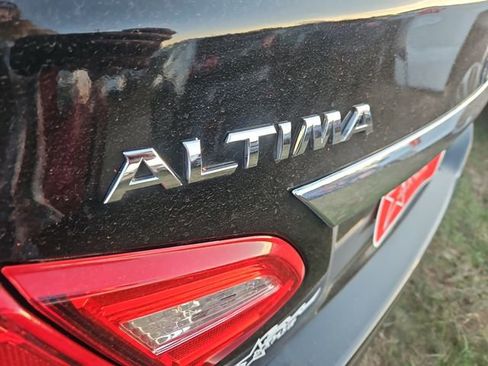 Used 2016 Nissan Altima 2.5 SL w/ 2.5 Technology Package image 38