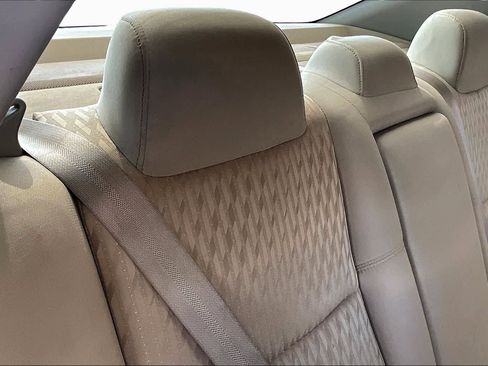 Used 2017 Nissan Altima 2.5 SV w/ Convenience Package FWD image 19