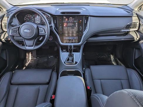 Used 2025 Subaru Outback Limited image 18