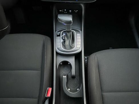 Used 2024 Hyundai Kona SEL image 19