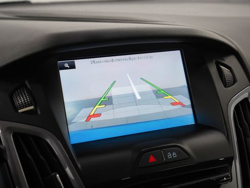 Used 2014 Ford Focus Titanium image 26