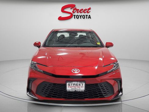 Used 2025 Toyota Camry SE w/ Convenience Package AWD/4WD image 6