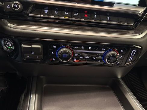 New 2026 Chevrolet Silverado 2500 LTZ w/ LTZ Plus Package AWD/4WD image 33