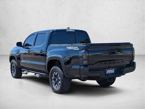 Used 2019 Toyota Tacoma TRD Off-Road w/ Technology Package RWD image 8