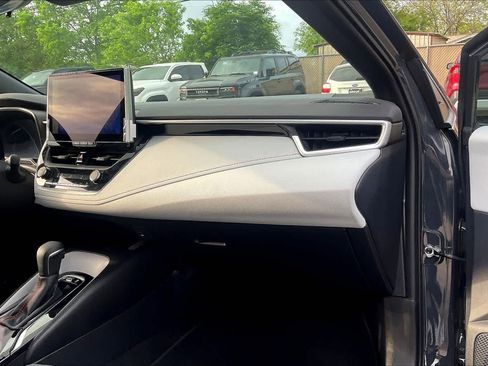 Used 2025 Toyota Corolla FX image 18