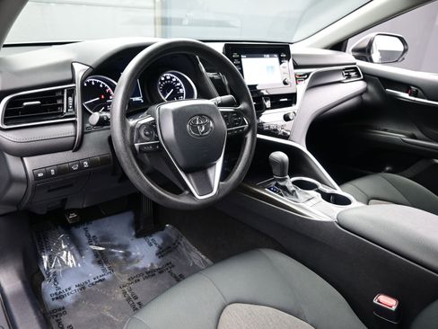 Used 2024 Toyota Camry LE FWD image 13