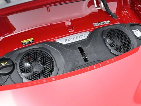 Used 2024 Porsche 911 Carrera GTS RWD image 30