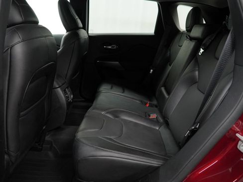 Certified 2021 Jeep Cherokee Latitude Lux AWD/4WD image 13