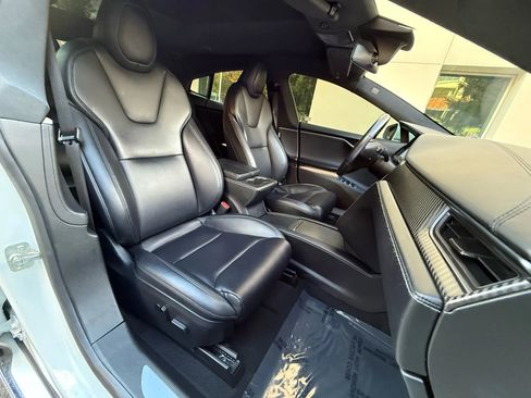 Used 2020 Tesla Model S Performance image 30