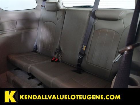 Used 2013 GMC Acadia Denali image 19