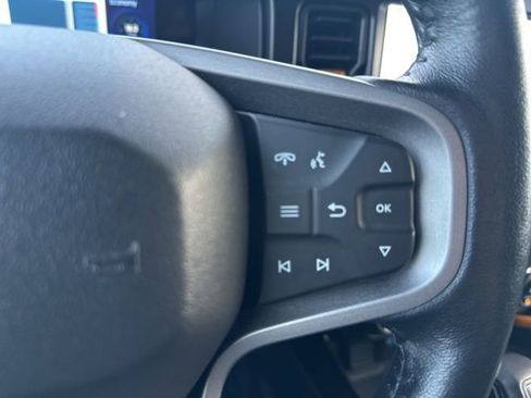 Used 2022 Ford Bronco Badlands image 23