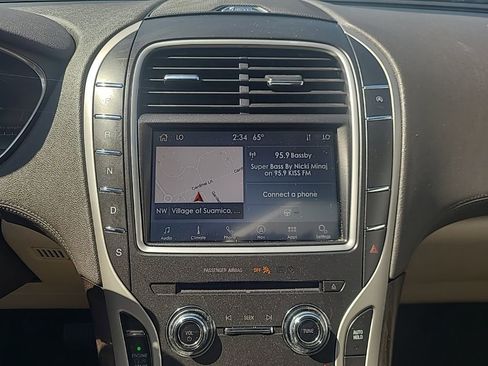 Used 2020 Lincoln Nautilus Reserve w/ Cargo Utility Package AWD/4WD image 21